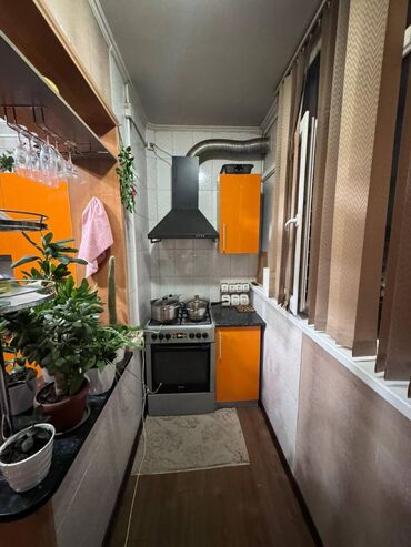 2 комнатная квартира в джале: 2 комнаты, 53 м², 106 серия, 7 этаж, Евроремонт