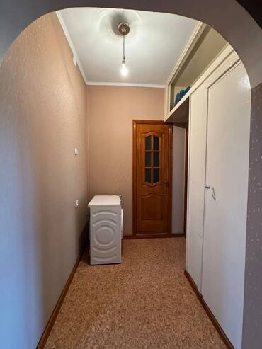 Квартиры: 3 комнаты, 64 м², 105 серия, 4 этаж, Косметический ремонт