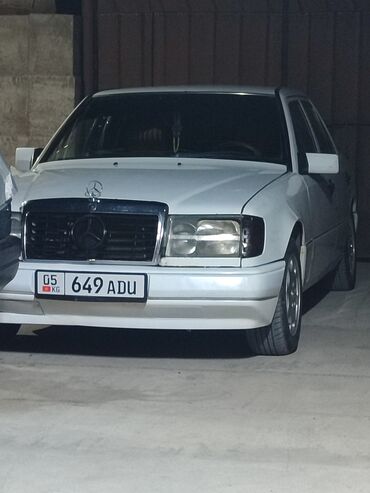 мерседес 124 2 2: Mercedes-Benz 220: 1990 г., 2 л, Автомат, Бензин, Седан