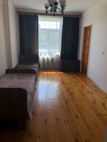 Köhnə tikili: Bakı, Qaraçuxur qəs., 5 otaqlı, Köhnə tikili, 110 kv. m — 4