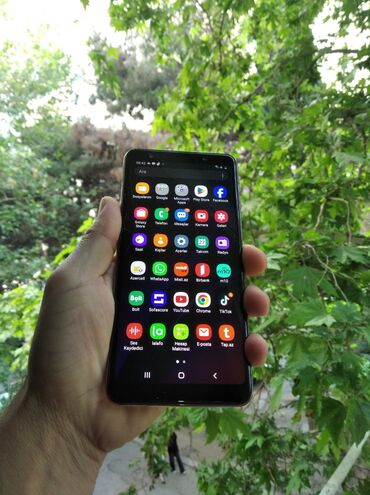 Samsung: Samsung Galaxy A7 2018, 64 GB, rəng - Qızılı, Face ID