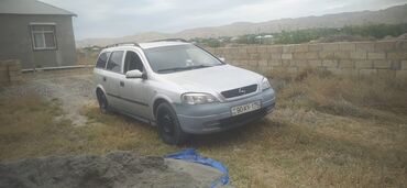 qırmızı maşınlar: Opel Ascona: 0.2 l | 1999 il | 25000 km