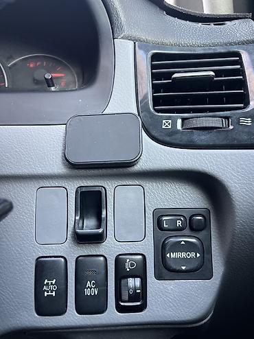 Toyota: Toyota Ipsum: 2002 г., 2.4 л, Автомат, Газ, Минивэн — 10