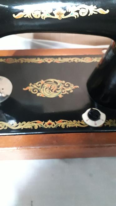 tikis masni: Təzə tikiş maşını satılır.Yaxşı tikir. Əl ilə idarə olunur — 3