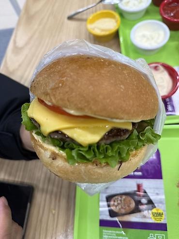 Другие услуги: 📢 ВАКАНСИЯ: Ищем лицо команды EPOS! В наш дружный лаваш-центр — 7