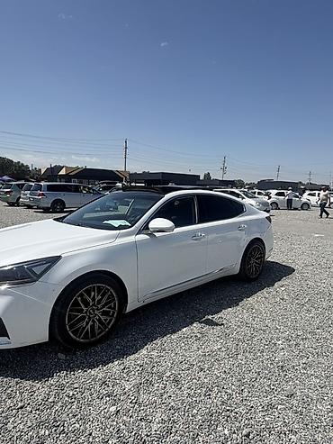 Kia: Kia K7: 2017 г., Седан — 5