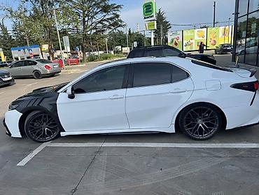drift car: Toyota Camry: 2021 г., 2.5 л, Седан — 9