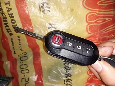 eksterni hard disk 1tb: KLJUC NOV ORIGINAL ZA FIAT 500L, 500X, BRAVA . | nov original — 4