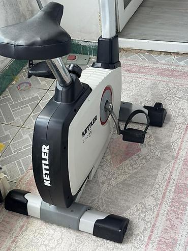 Спорт и отдых: Kettler Giro stasionar velosiped-trenajor - Marka/model: KETTLER Giro — 8