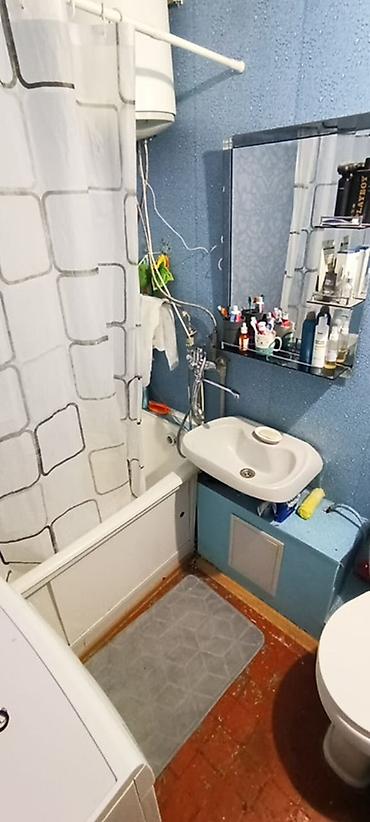 single room flat: 1 комната, 33 м², 105 серия, 1 этаж, Старый ремонт — 6