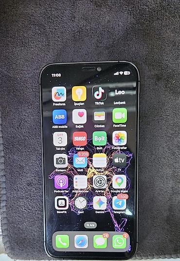 prodat iphone: IPhone 15 Pro, 64 GB, Qara, Zəmanət, Simsiz şarj, Face ID — 1