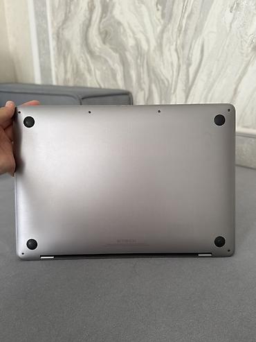 macbook 2017: MacBook Pro 13" (2017) - Процессор: 2,3 ГГц Intel Core i5 - Память: 8 — 5