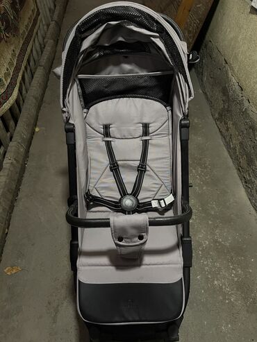 прогулочная коляска cybex бу: Коляска, цвет - Серебристый, Б/у