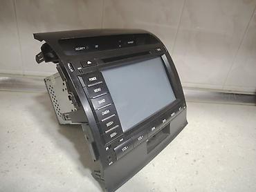 monitir: Land cruser 2011 üstən çıxma monitor heç bir problemi yoxdur — 2