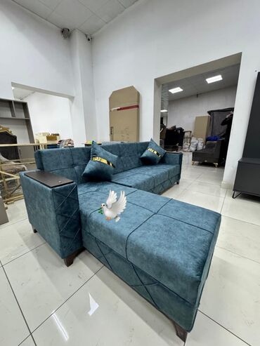 Divanlar: Künc divan, Yeni