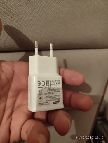 Şarj cihazları: Simsiz şarj cihazı Samsung, 10 Vt -da lalafo.az — 2 Şarj cihazları: Simsiz şarj cihazı Samsung, 10 Vt — 2