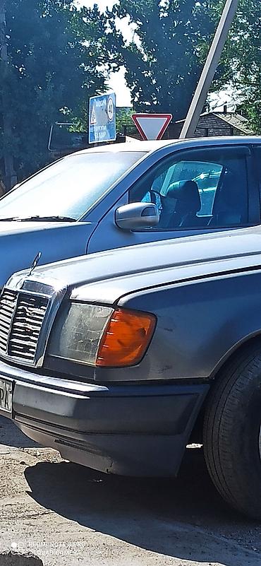 mercedes 190e: Mercedes-Benz W124: 1987 г., 2.3 л, Автомат, Бензин, Универсал — 9