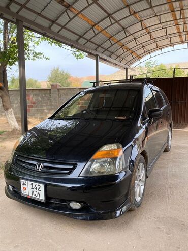 сдать машину в аренду на такси: Honda Stream: 2002 г., 2 л, Автомат, Бензин, Минивэн