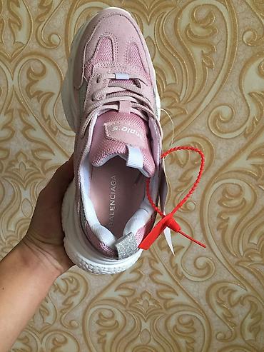 оптом трико: Кроссовки, 37, 38, 39, Balenciaga, Новый, цвет - Розовый, Самовывоз, Платная доставка — 3