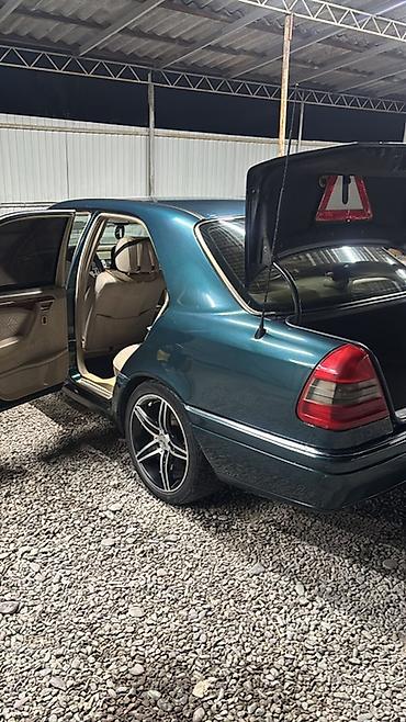 Продажа авто: Mercedes-Benz C-Class: 1995 г., 2.8 л, Автомат, Бензин, Седан — 2
