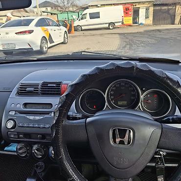 Honda: Honda Fit: 2002 г., 1.3 л, Автомат, Бензин, Хэтчбэк — 7