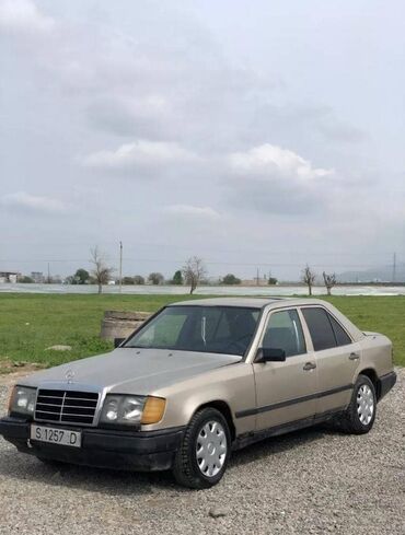 мерс флагман: Mercedes-Benz 230: 1987 г., 2.3 л, Механика, Бензин, Седан