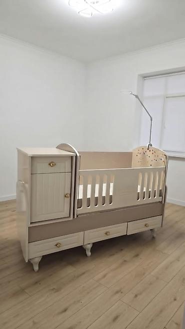 Besik 110 manat. Catdirilma odenisle. Olcu 170×120×70. Unvan