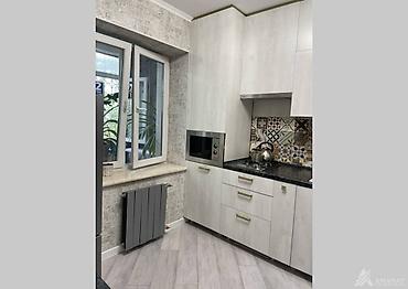 Продажа квартир: 1 комната, 40 м², Индивидуалка, 2 этаж, Дизайнерский ремонт — 1