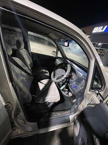 Honda: Honda : 2000 г., Минивэн — 11