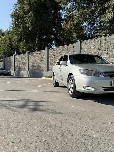 малолитражки на автомате: Toyota Camry: 2002 г., 2.4 л, Автомат, Бензин, Седан — 1