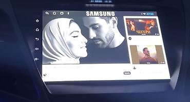 samsung adapter basligi: Avtomobil üçün böyük ölçülü multimedia/infotainment başlıq ekranı — 1