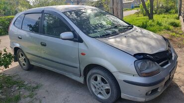 Nissan: Nissan Almera Tino: 2000 г., 2.2 л, Механика, Дизель, Седан