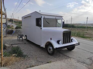 Butkalar, köşklar: Fast food konteyneri yığılması — 5