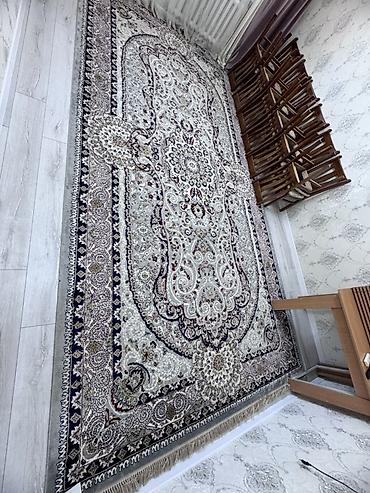 Ковер Б/у, 500 * 250 at lalafo.kg Ковер Б/у, 500 * 250