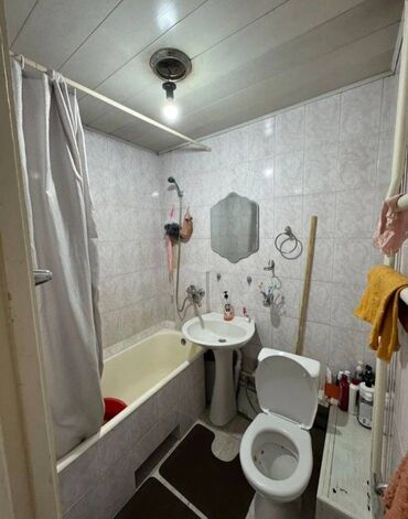 квартира керек ош базар жактан: 1 комната, 35 м², 104 серия, 4 этаж, Евроремонт