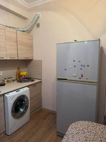 Uzunmüddətli kirayə mənzillər: DİQQƏT MƏNZİL YALNIZ AİLƏYƏ VERİLİR. Komendant pulu ödənişə daxildir — 3