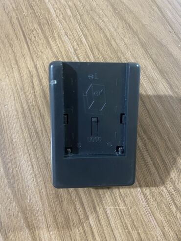 Avtoelektronika: Məhsul: Batareya şarj cihazı (Model: DU01) Xüsusiyyətlər: - Giriş: AC