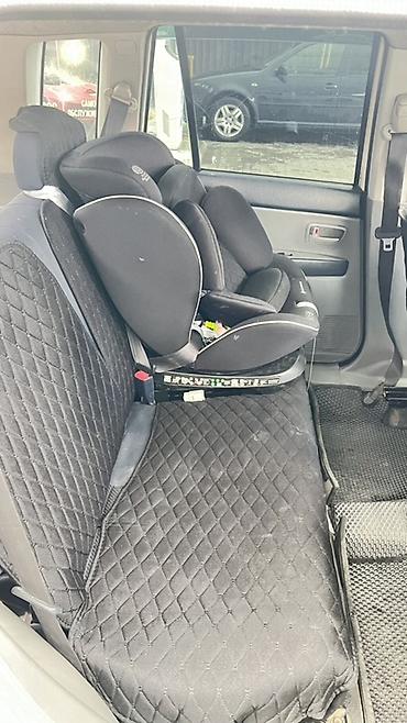 mazda kronos: Mazda Demio: 2004 г., Автомат, Бензин, Хэтчбэк — 6