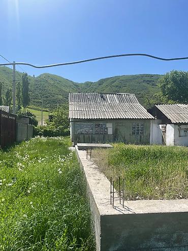 Продажа коттеджей и домов: Уй сатылат Бербулак айылы жаны фундаменти мененэки комната — 25