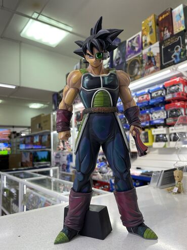 продаю статуэтки: Фигурка Сон Гоку (Son Goku)