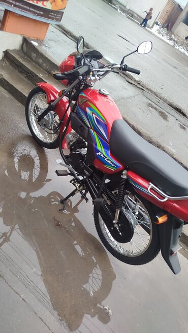 runx alex: Классикалык Honda, 100 куб. см, Бензин, Чоңдор үчүн, Колдонулган