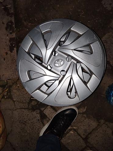 diska: İşlənmiş Kolpak Toyota R 15 — 1