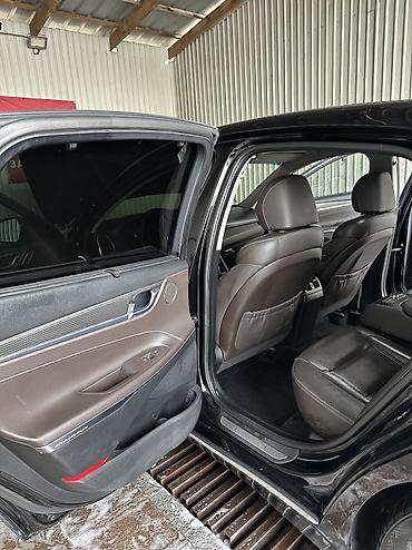 Hyundai: Hyundai Grandeur: 2017 г., 3 л, Автомат, Бензин, Седан — 21