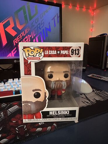 Oyuncaqlar: Funko Pop La Casa de Papel La Casa de Papeldəki Helsinki originaldır