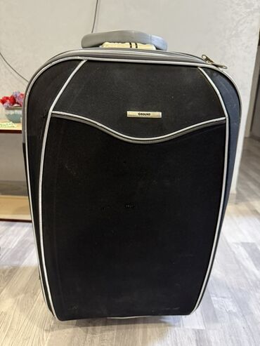 купить чемодан на колесах в баку: 20 kq çeki Ground markalı səyahət çamadanı - Korpus: parça material