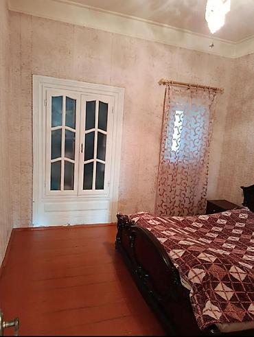 Həyət evləri və villaların satışı: Satılır: həyət evi Xüsusiyyətlər: - İki mərtəbəli planlı veranda və — 5