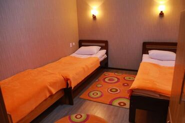 Отели и хостелы: Добро пожаловать в Domhostel города Каракол! Улица Алыбакова 144, обр — 9