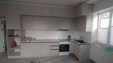 Кухонные гарнитуры: Кухонный гарнитур, цвет - Серый, Пластик — 1