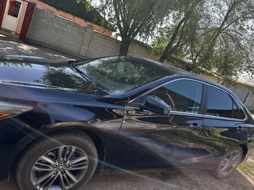 bmw 2 серия active tourer 220i mt: Toyota Camry: 2016 г., 2.4 л, Автомат, Бензин, Седан