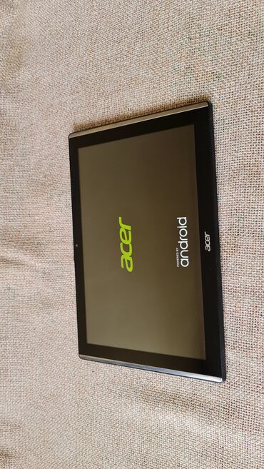 Samsung: Samsung Galaxy S22 Plus — 27